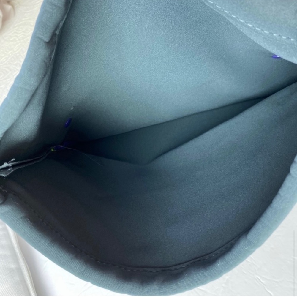 Rifan+Fields Back Pack - Picture 4 of 5